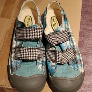 Keen sneakers